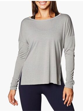 Nike Light Gray Long Sleeve Women's Top